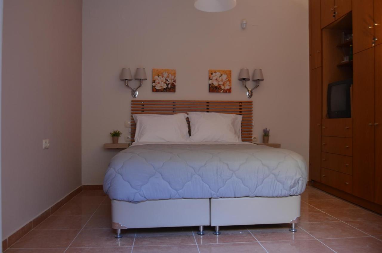 Cosy Apartments Daphne Daratsos Bagian luar foto
